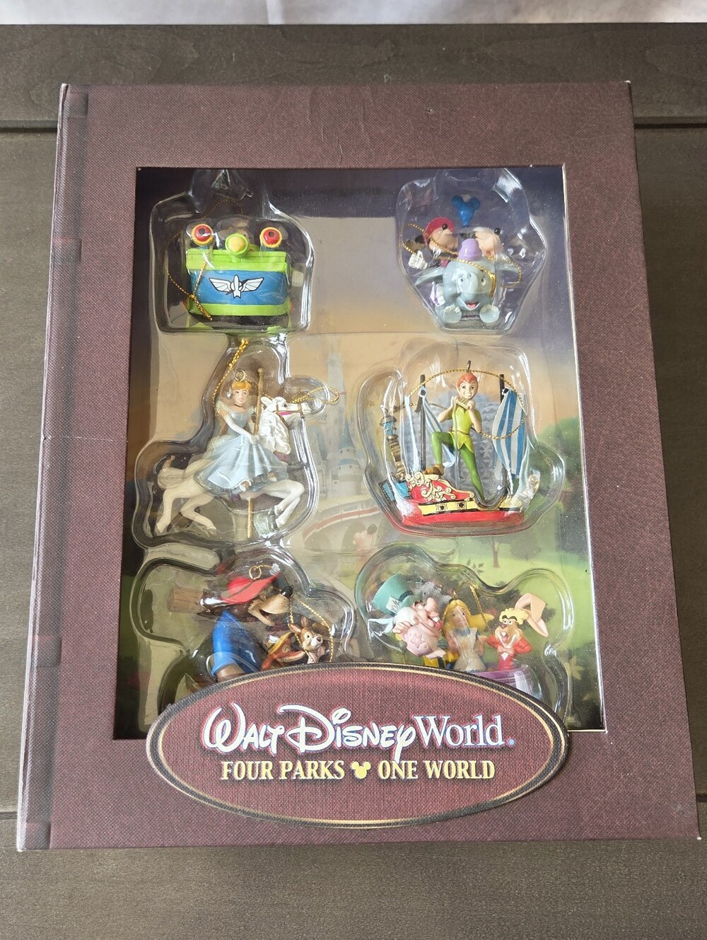Vnt Official Disney World "Four Parks One World" Storybook Ornament 8-Piece Set